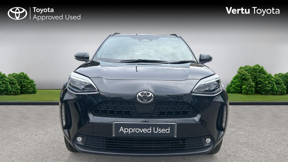 Toyota Yaris Cross 1.5 Hybrid Design 5dr CVT Hybrid Estate - Image 22
