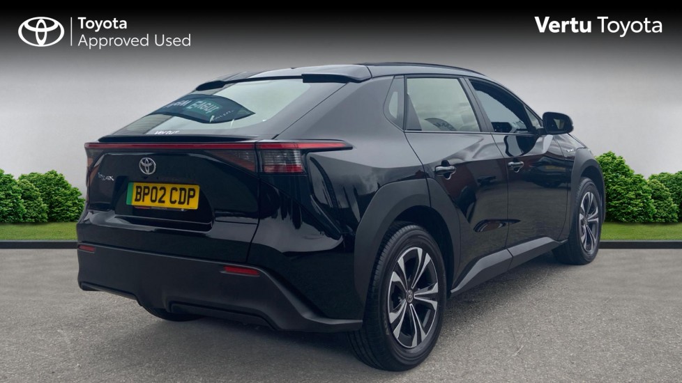 Toyota bZ4X 150kW Pure 71.4kWh 5dr Auto [11kW] Electric Hatchback - Image 2