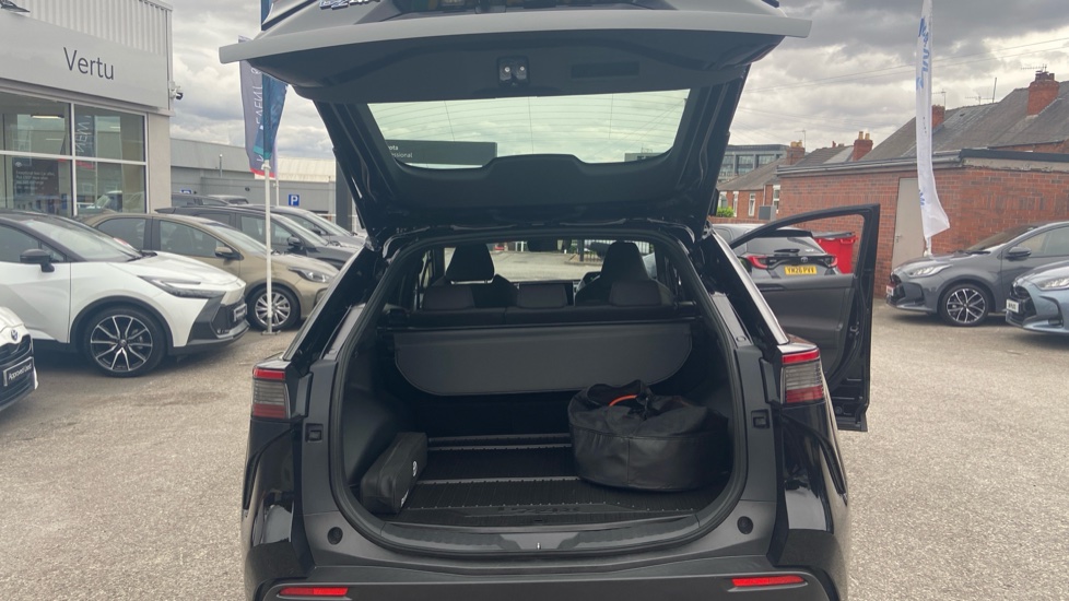 Toyota bZ4X 150kW Pure 71.4kWh 5dr Auto [11kW] Electric Hatchback - Image 13