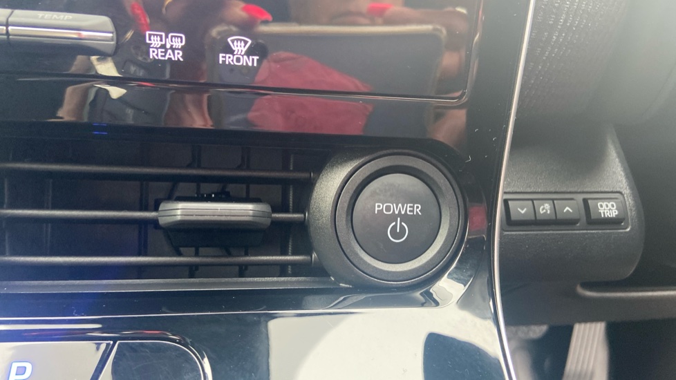 Toyota bZ4X 150kW Pure 71.4kWh 5dr Auto [11kW] Electric Hatchback - Image 16