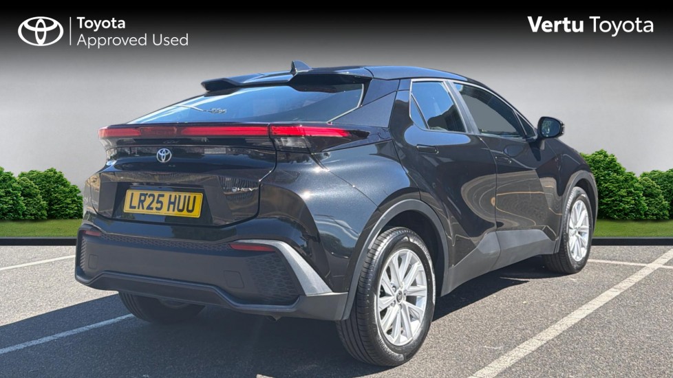 Toyota C-HR 1.8 Hybrid Icon 5dr CVT Hybrid Hatchback - Image 2
