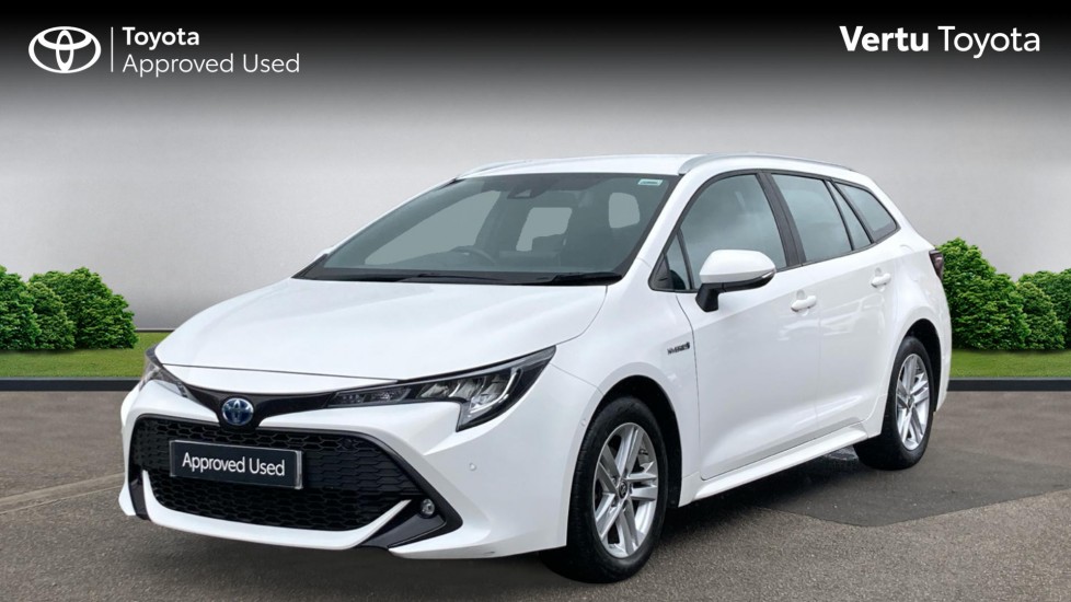 Toyota Corolla 1.8 VVT-i Hybrid Icon Tech 5dr CVT Hybrid Estate - Image 3