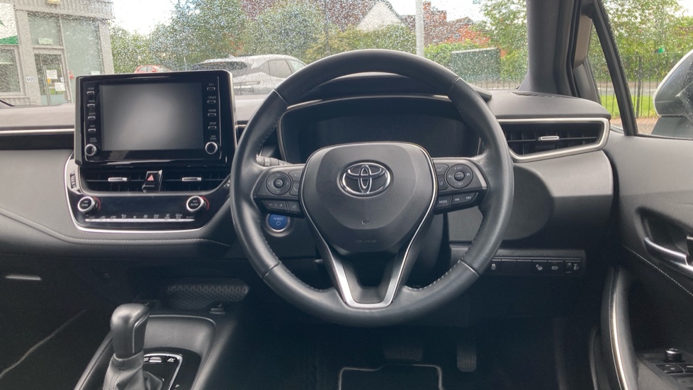 Toyota Corolla 1.8 VVT-i Hybrid Icon Tech 5dr CVT Hybrid Estate - Image 7