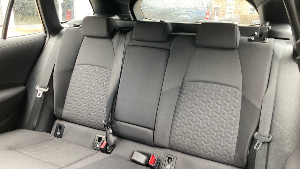 Toyota Corolla 1.8 VVT-i Hybrid Icon Tech 5dr CVT Hybrid Estate - Image 41