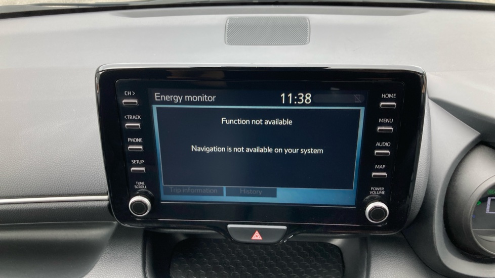 Toyota Yaris 1.5 Hybrid Design 5dr CVT Hybrid Hatchback - Image 9