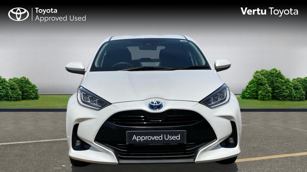 Toyota Yaris 1.5 Hybrid Design 5dr CVT Hybrid Hatchback - Image 22