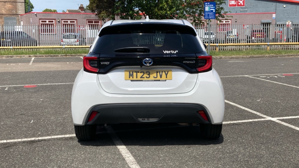 Toyota Yaris 1.5 Hybrid Design 5dr CVT Hybrid Hatchback - Image 26