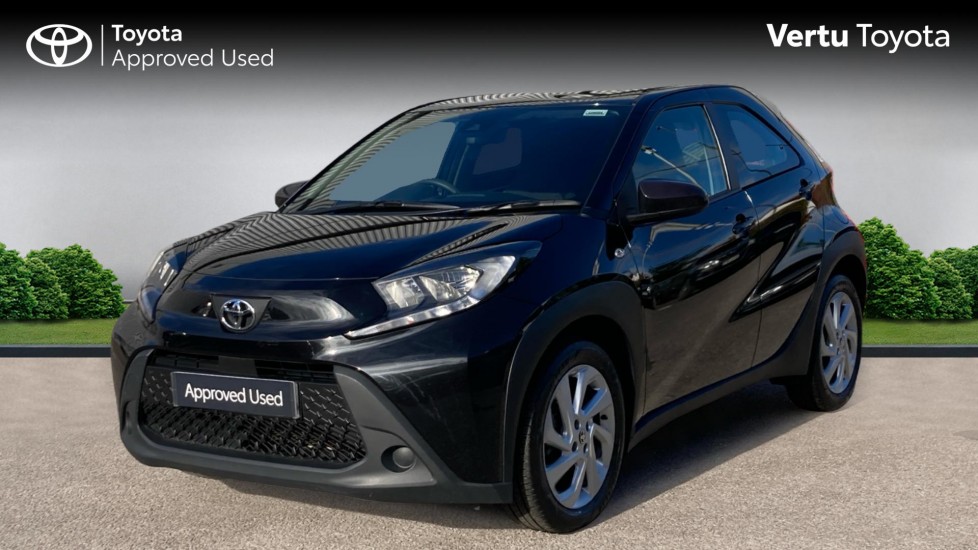 Toyota Aygo X 1.0 VVT-i Pure 5dr Petrol Hatchback - Image 3