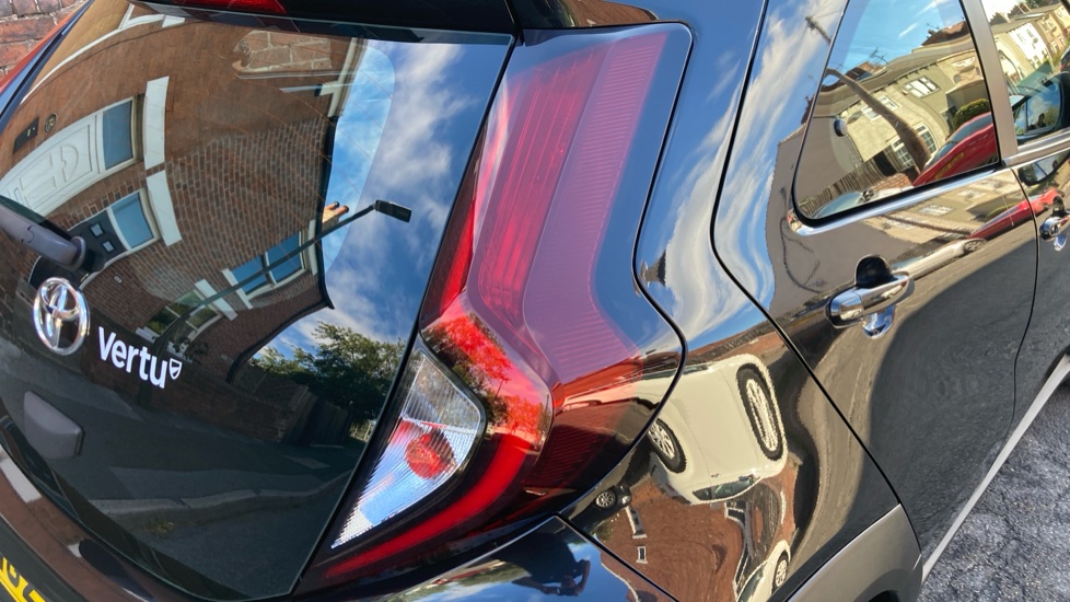 Toyota Aygo X 1.0 VVT-i Pure 5dr Petrol Hatchback - Image 21