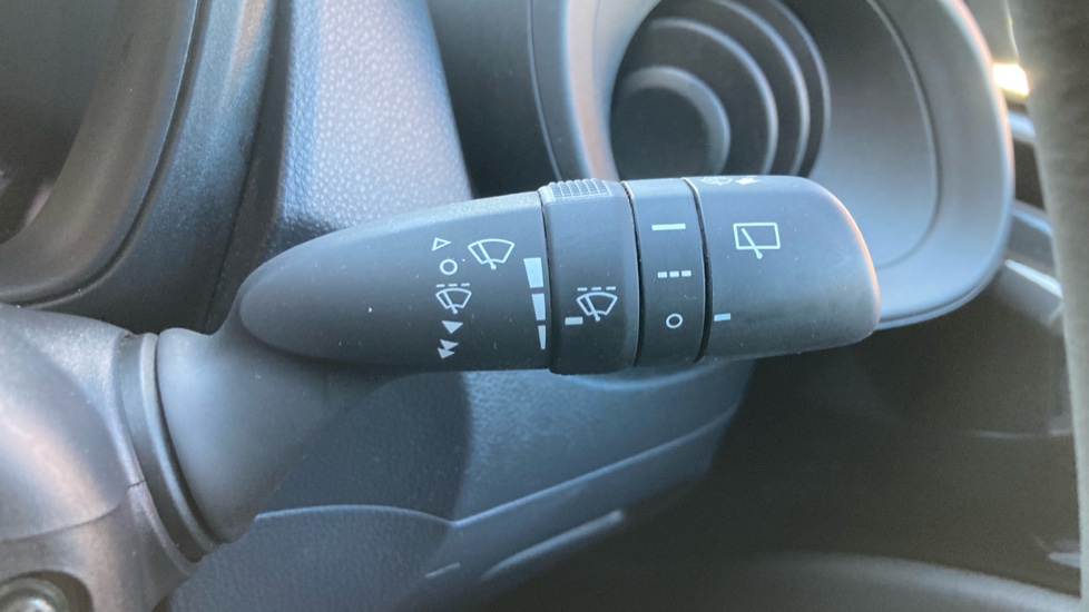 Toyota Aygo X 1.0 VVT-i Pure 5dr Petrol Hatchback - Image 31