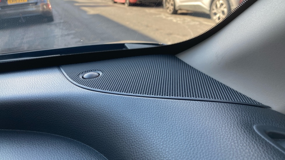 Toyota Aygo X 1.0 VVT-i Pure 5dr Petrol Hatchback - Image 33