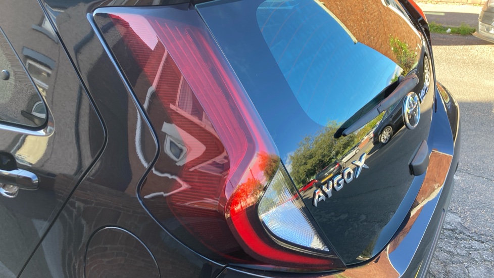 Toyota Aygo X 1.0 VVT-i Pure 5dr Petrol Hatchback - Image 36