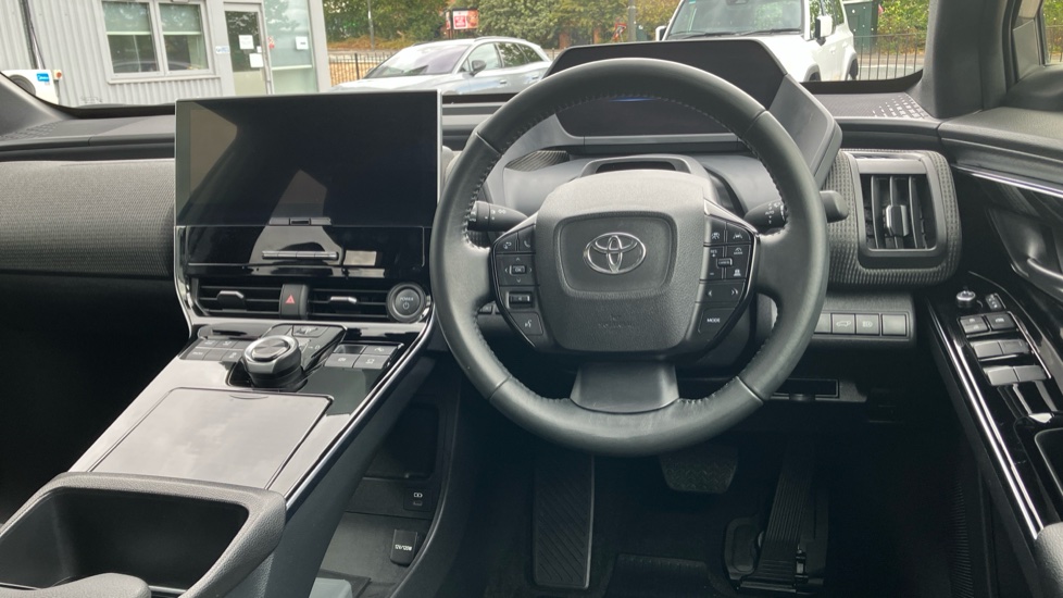 Toyota bZ4X 150kW Motion 71.4kWh 5dr Auto Electric Hatchback - Image 6
