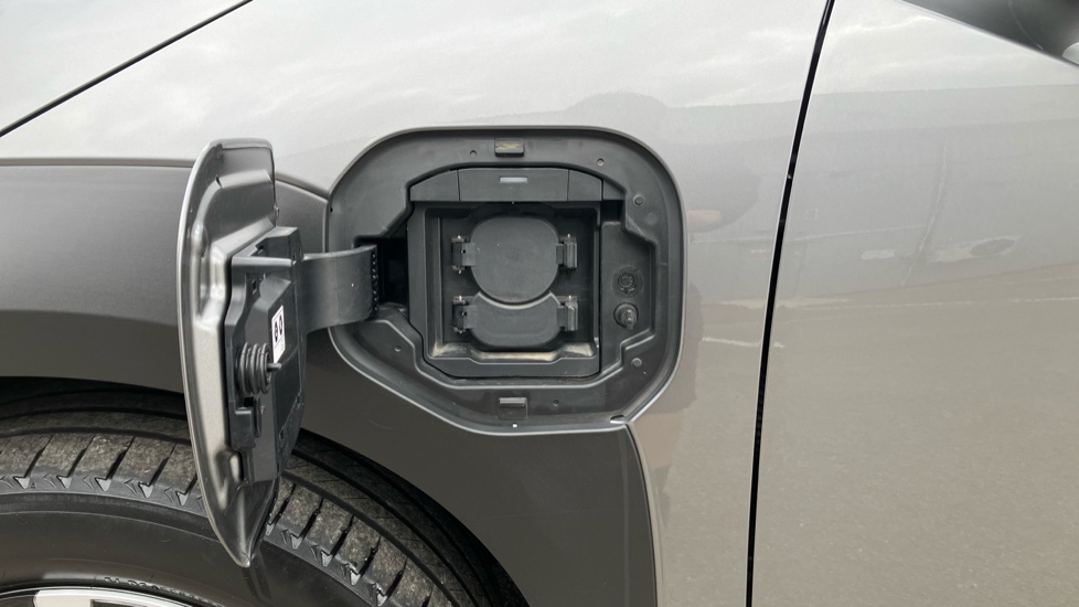 Toyota bZ4X 150kW Motion 71.4kWh 5dr Auto Electric Hatchback - Image 34