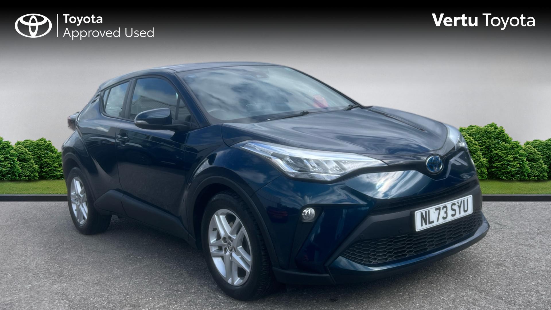 Toyota C-HR listing photo