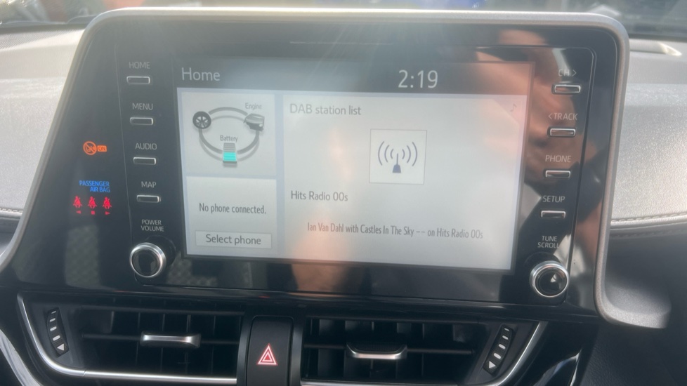Toyota C-HR 1.8 Hybrid Icon 5dr CVT Hybrid Hatchback - Image 9
