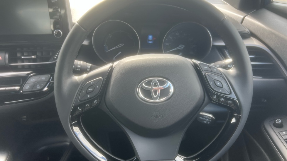 Toyota C-HR 1.8 Hybrid Icon 5dr CVT Hybrid Hatchback - Image 10