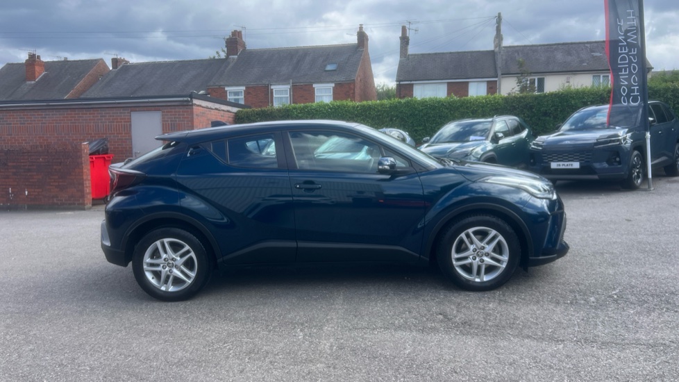Toyota C-HR 1.8 Hybrid Icon 5dr CVT Hybrid Hatchback - Image 23