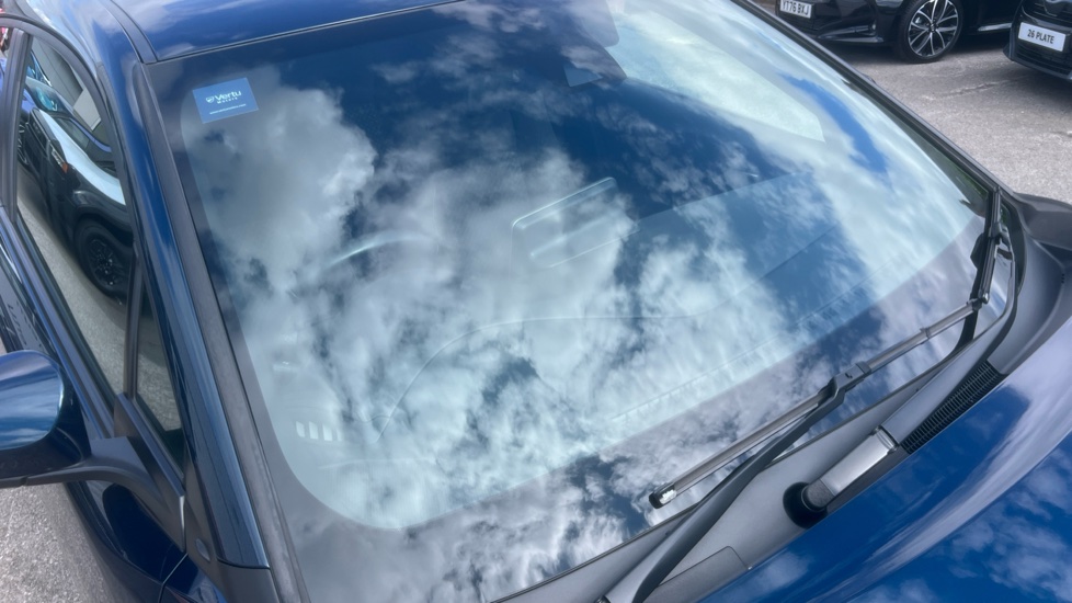 Toyota C-HR 1.8 Hybrid Icon 5dr CVT Hybrid Hatchback - Image 31