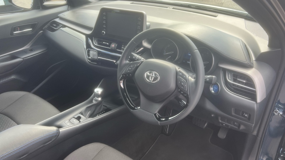 Toyota C-HR 1.8 Hybrid Icon 5dr CVT Hybrid Hatchback - Image 41