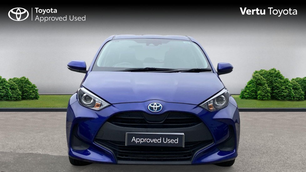 Toyota Yaris 1.5 Hybrid Icon 5dr CVT Hybrid Hatchback - Image 22
