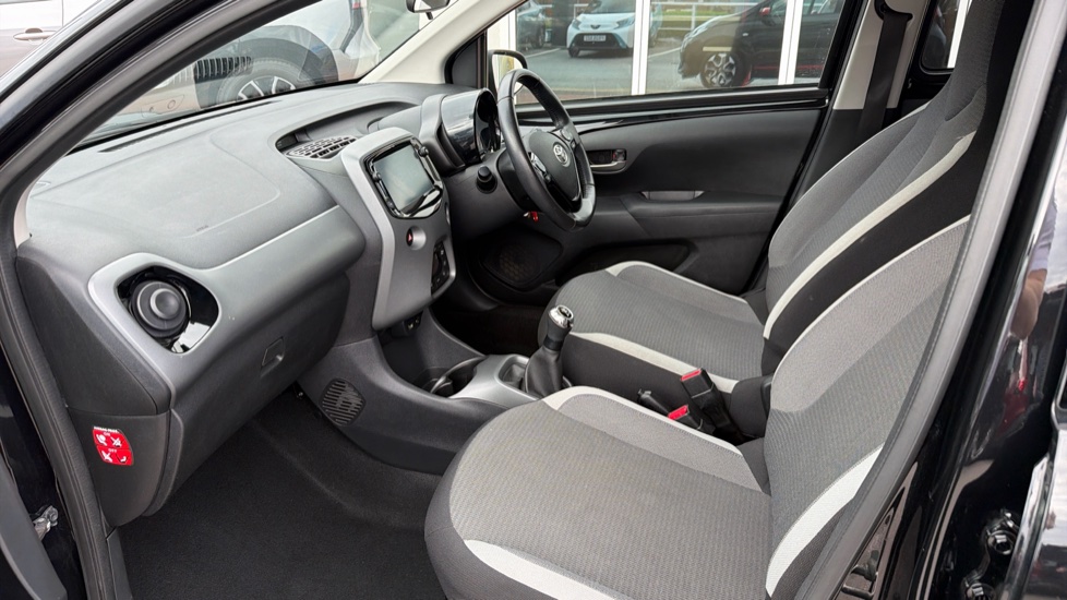 Toyota Aygo 1.0 VVT-i X-Trend TSS 5dr Petrol Hatchback - Image 5