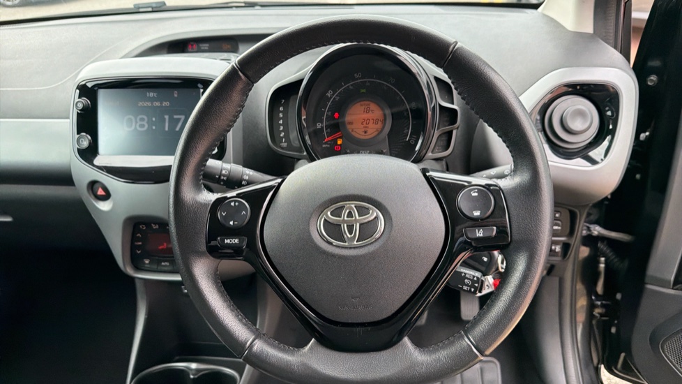 Toyota Aygo 1.0 VVT-i X-Trend TSS 5dr Petrol Hatchback - Image 7