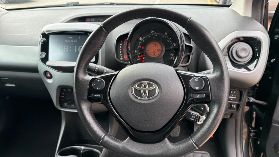 Toyota Aygo 1.0 VVT-i X-Trend TSS 5dr Petrol Hatchback - Image 10