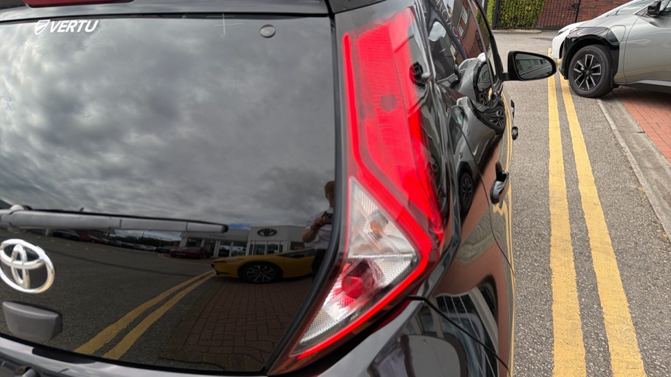 Toyota Aygo 1.0 VVT-i X-Trend TSS 5dr Petrol Hatchback - Image 21