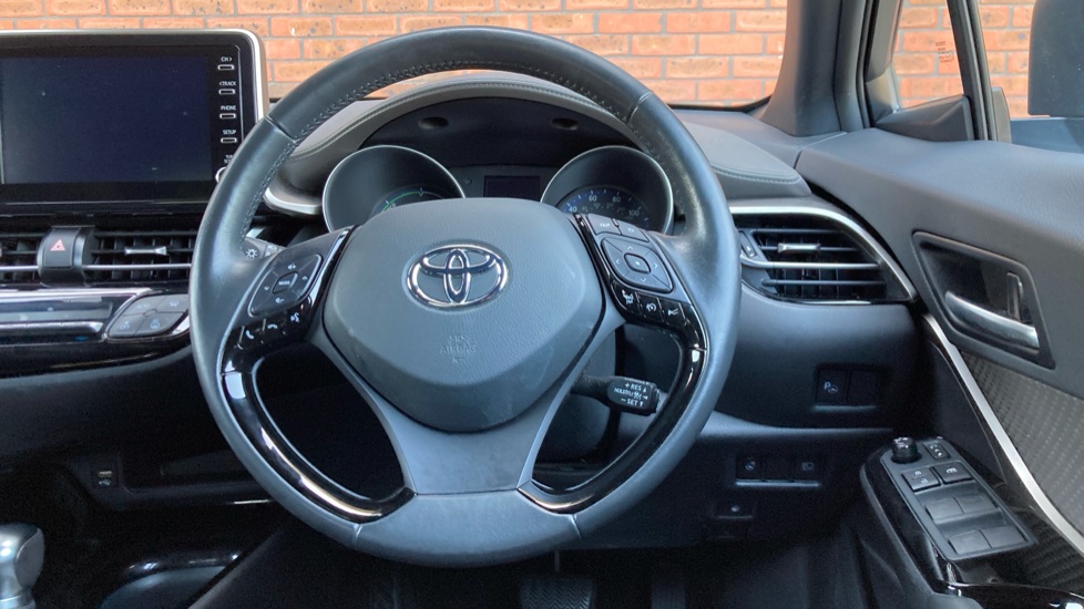 Toyota C-HR 2.0 Hybrid Excel 5dr CVT Hybrid Hatchback - Image 10