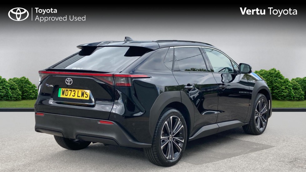 Toyota bZ4X 150kW Vision 71.4kWh 5dr Auto Electric Hatchback - Image 2