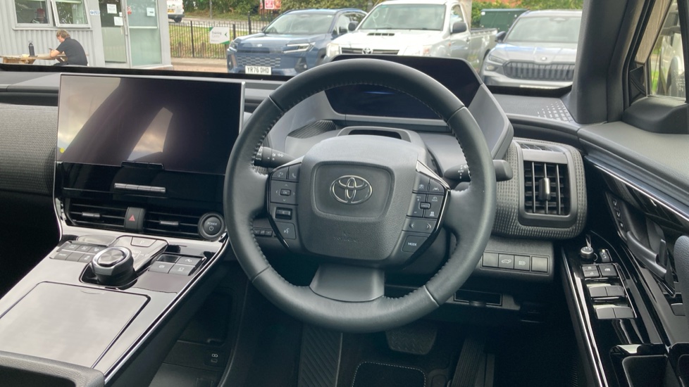 Toyota bZ4X 150kW Vision 71.4kWh 5dr Auto Electric Hatchback - Image 6