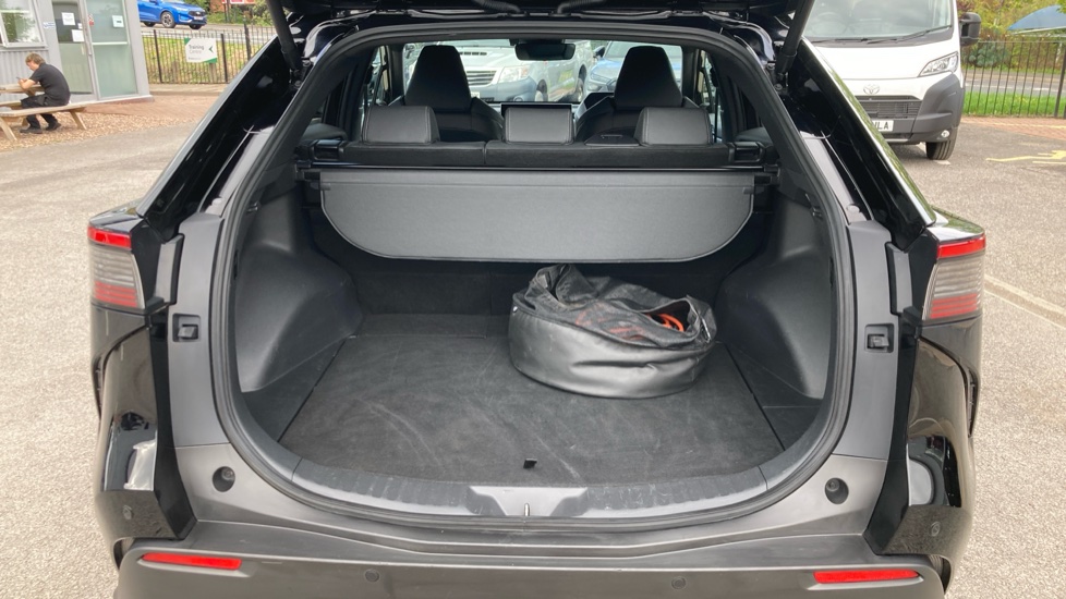 Toyota bZ4X 150kW Vision 71.4kWh 5dr Auto Electric Hatchback - Image 13