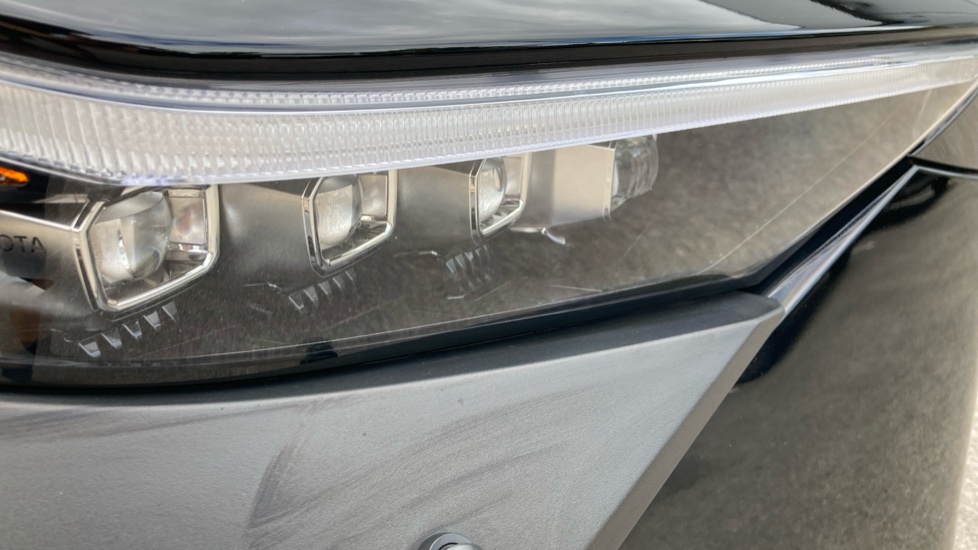 Toyota bZ4X 150kW Vision 71.4kWh 5dr Auto Electric Hatchback - Image 20
