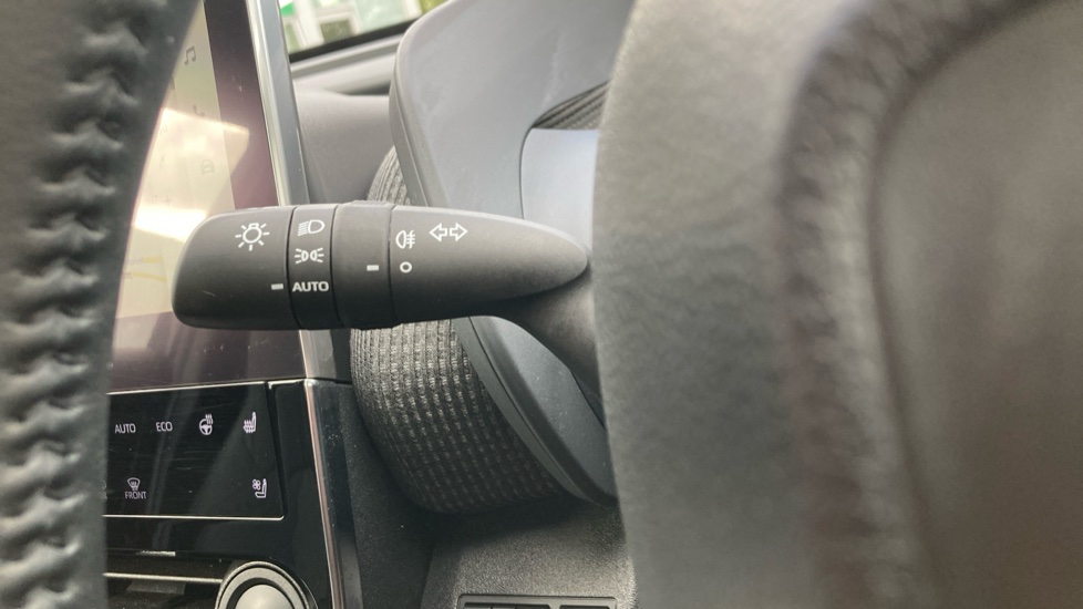 Toyota bZ4X 150kW Vision 71.4kWh 5dr Auto Electric Hatchback - Image 33