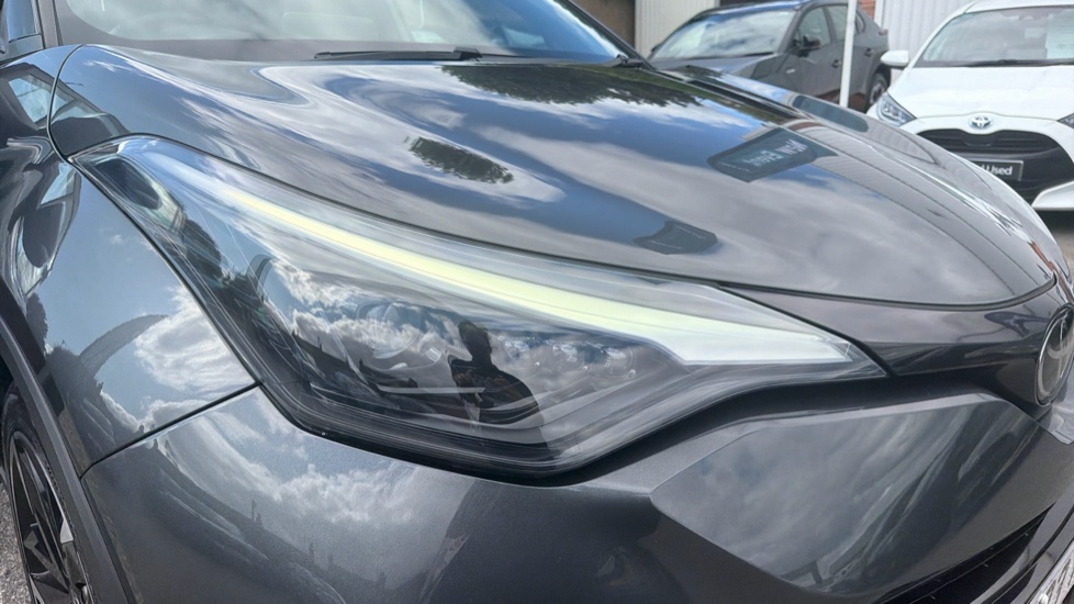Toyota C-HR 2.0 Hybrid GR Sport 5dr CVT Hybrid Hatchback - Image 20