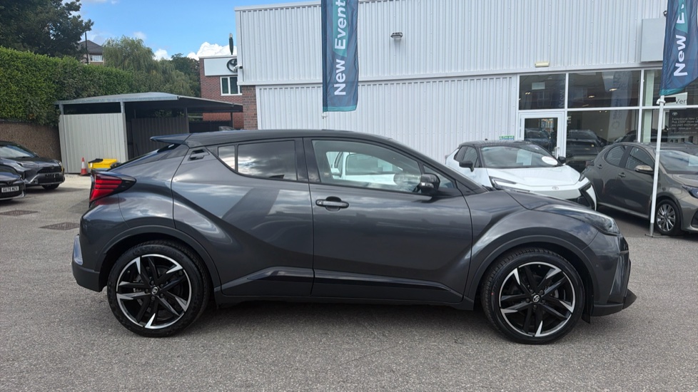 Toyota C-HR 2.0 Hybrid GR Sport 5dr CVT Hybrid Hatchback - Image 23