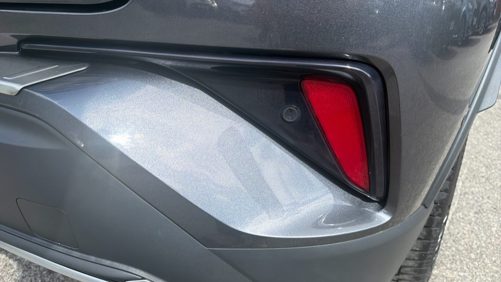 Toyota C-HR 2.0 Hybrid GR Sport 5dr CVT Hybrid Hatchback - Image 32