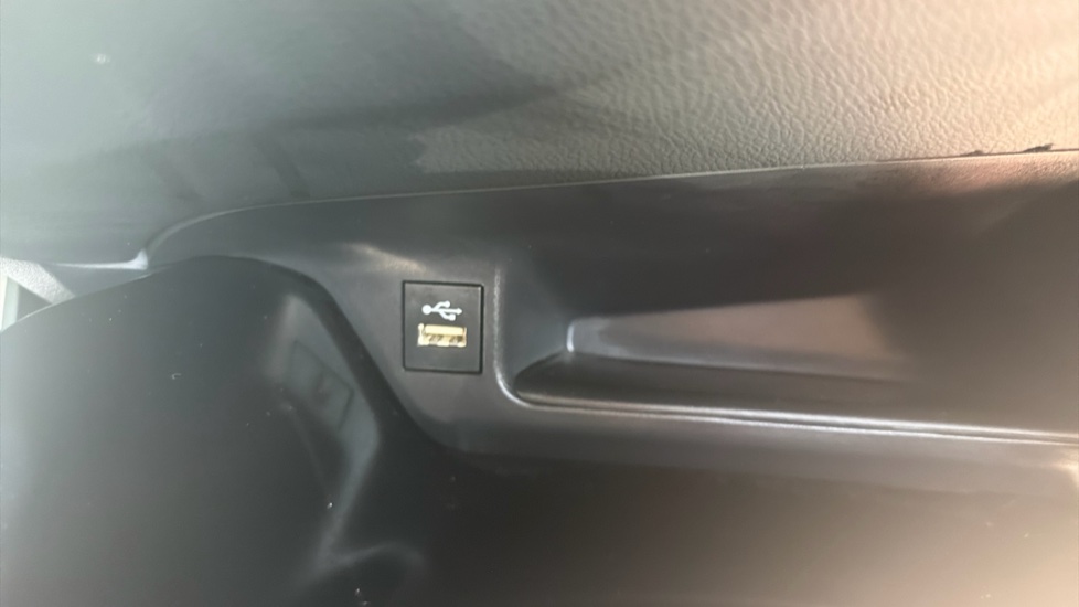 Toyota C-HR 2.0 Hybrid GR Sport 5dr CVT Hybrid Hatchback - Image 37
