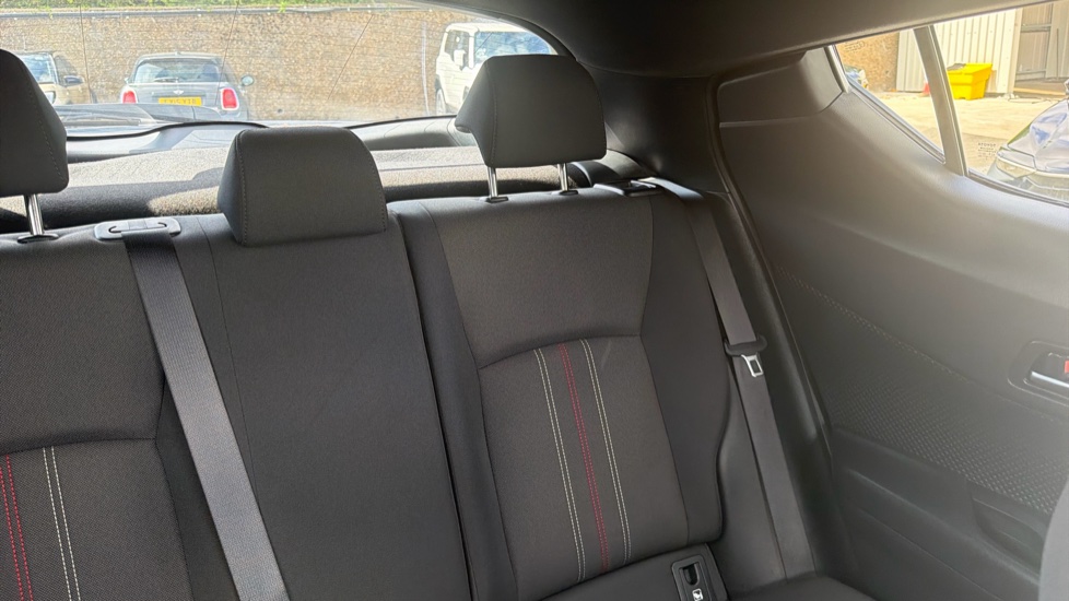 Toyota C-HR 2.0 Hybrid GR Sport 5dr CVT Hybrid Hatchback - Image 41
