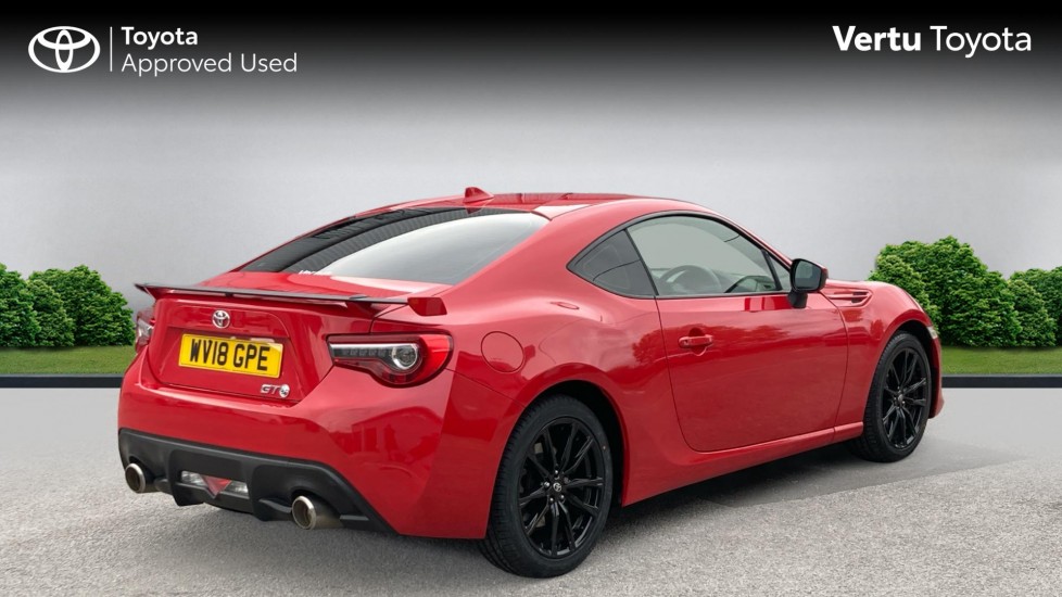 Toyota GT86 2.0 D-4S Pro 2dr Petrol Coupe - Image 2