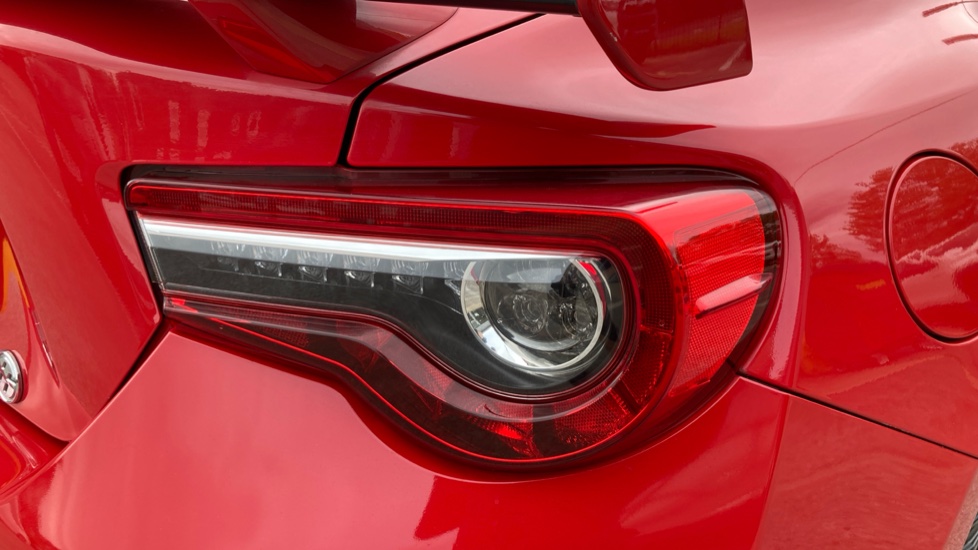 Toyota GT86 2.0 D-4S Pro 2dr Petrol Coupe - Image 21
