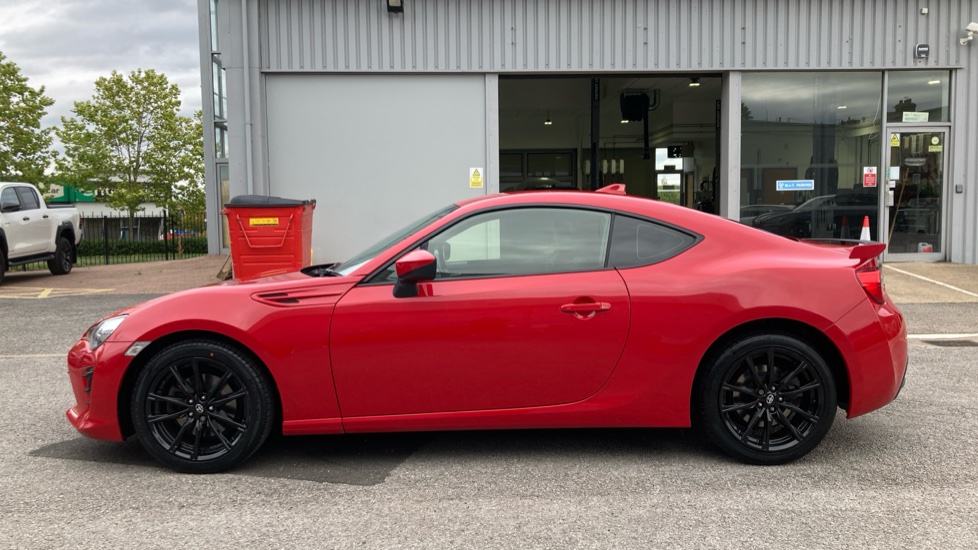 Toyota GT86 2.0 D-4S Pro 2dr Petrol Coupe - Image 24