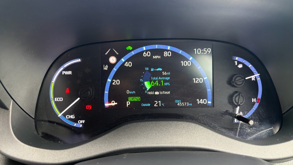 Toyota Yaris Cross 1.5 Hybrid Design 5dr CVT Hybrid Estate - Image 11