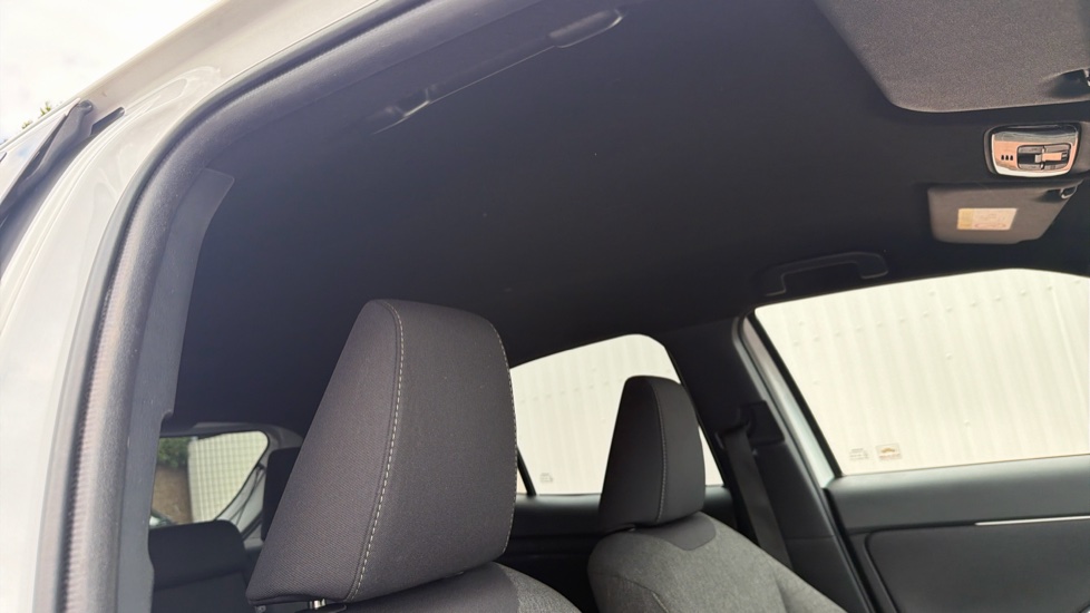 Toyota Yaris Cross 1.5 Hybrid Design 5dr CVT Hybrid Estate - Image 19