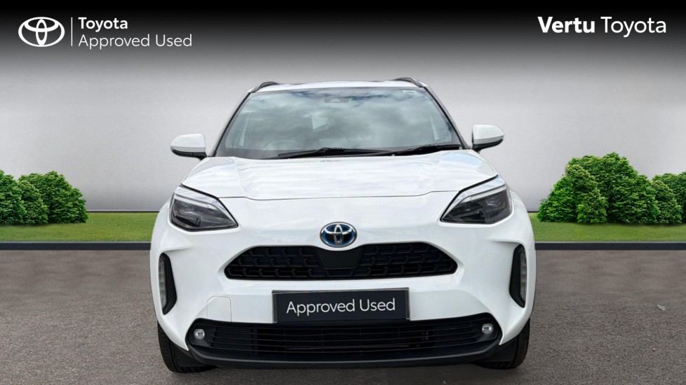 Toyota Yaris Cross 1.5 Hybrid Design 5dr CVT Hybrid Estate - Image 22