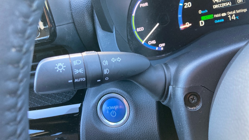 Toyota Yaris Cross 1.5 Hybrid Design 5dr CVT Hybrid Estate - Image 31