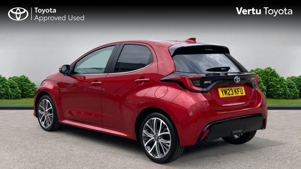 Toyota Yaris 1.5 Hybrid Excel 5dr CVT Hybrid Hatchback - Image 4