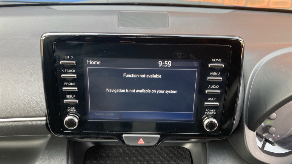 Toyota Yaris 1.5 Hybrid Icon 5dr CVT Hybrid Hatchback - Image 9
