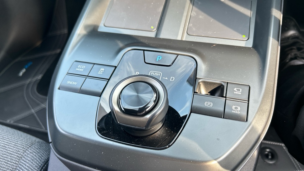 Toyota bZ4X Touring 165kW Design 75kWh 5dr Auto Electric Estate - Image 30